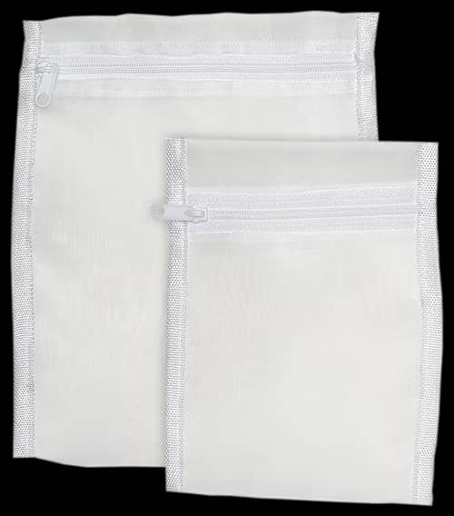 Buy MasterLine Zip Bag India, MasterLine filter bag India, MasterLine Zip Bag S 12x17 India, MasterLine Zip Bag L 17x22 India, aquarium filter media bag India, fine mesh filter bag India, reusable aquarium filter bag, MasterLine accessories India, planted tank filter bag, buy MasterLine Zip Bag online India