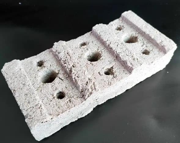 Biohome sump brick, sintered glass filter media, aquarium biological media, full-cycle biofiltration, nitrate reduction tank media, freshwater sump media, marine aquarium filter brick, porous biofilter media, aquarium glass brick filter, inert aquarium media