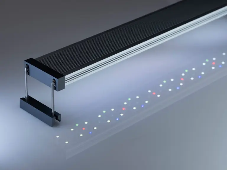 Twinstar 30B, WRGB aquarium light, B‑Line II LED light, RGBW LED aquarium lamp, dimmer timer aquarium light, 7500K aquarium LED, adjustable bracket aquarium light, low‑tech planted tank light, nano aquarium lighting, Twinstar LED India